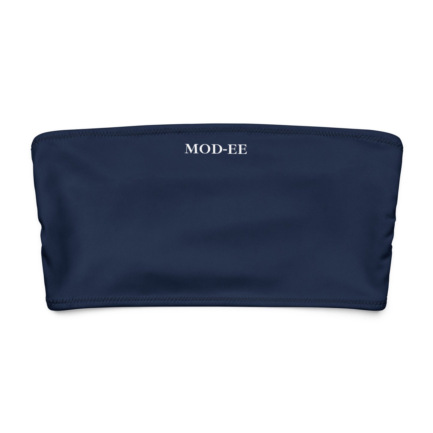 Ce bandeau doux, extensible et entièrement doublé offre un confort optimal et une protection solaire UPF 50+. À porter comme haut de maillot de bain ou top d’été stylé, il s’adapte à toutes vos envies : plage, ville ou soirée.