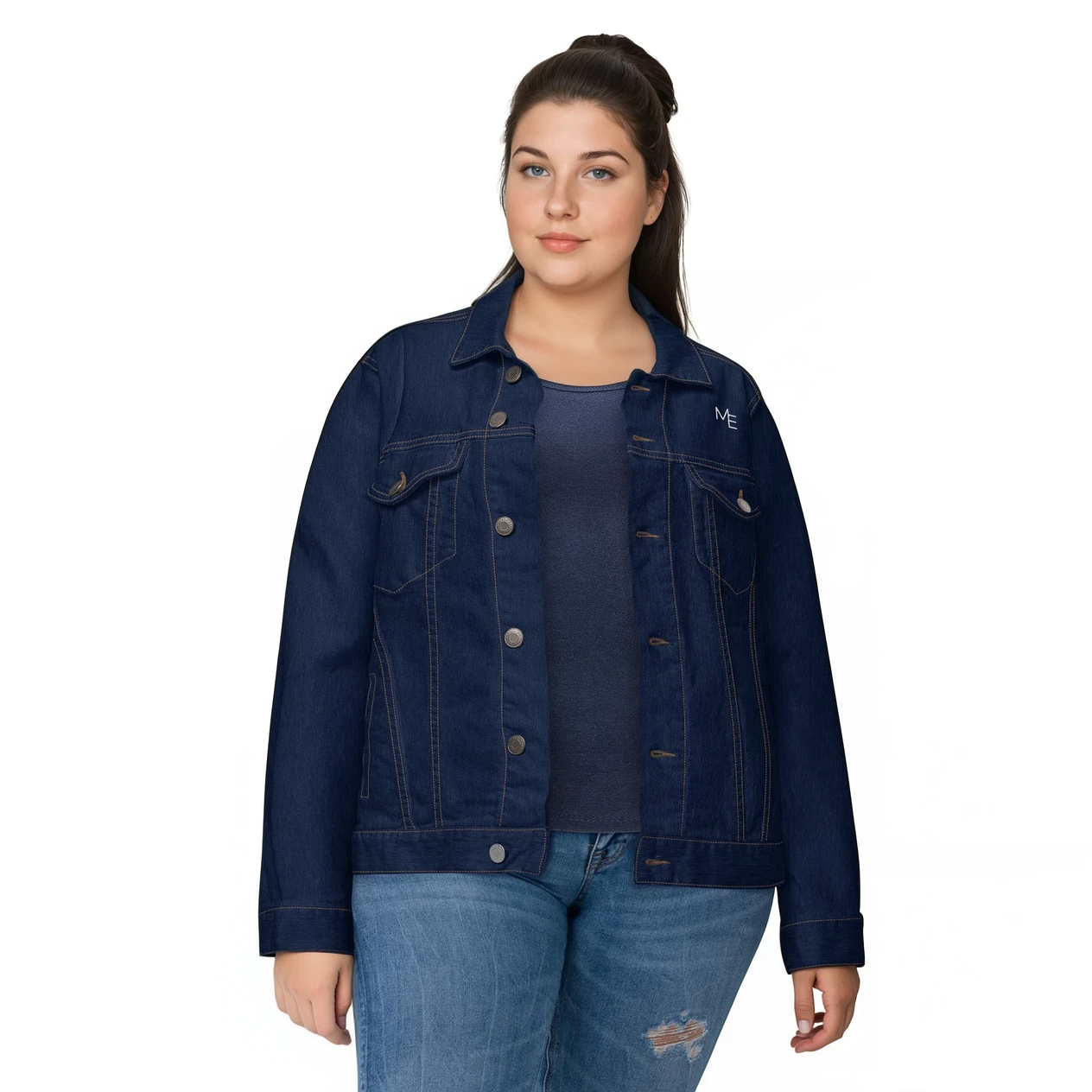 Veste jean bleu Mod-ee, réalisée en coton de qualité, présentant des poches à bouton et un design intemporel, idéale pour apporter une touche décontractée et élégante à toutes vos tenues.