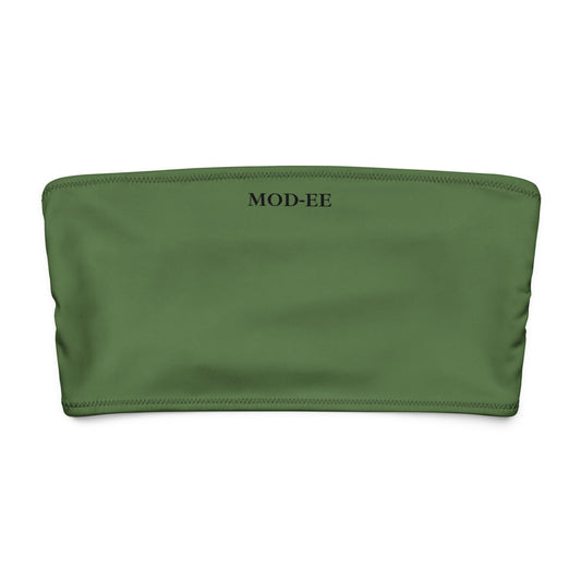 Ce bandeau doux, extensible et entièrement doublé offre un confort optimal et une protection solaire UPF 50+. À porter comme haut de maillot de bain ou top d’été stylé, il s’adapte à toutes vos envies : plage, ville ou soirée.