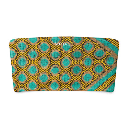 Ce bandeau doux, extensible et entièrement doublé offre un confort optimal et une protection solaire UPF 50+. À porter comme haut de maillot de bain ou top d’été stylé, il s’adapte à toutes vos envies : plage, ville ou soirée.