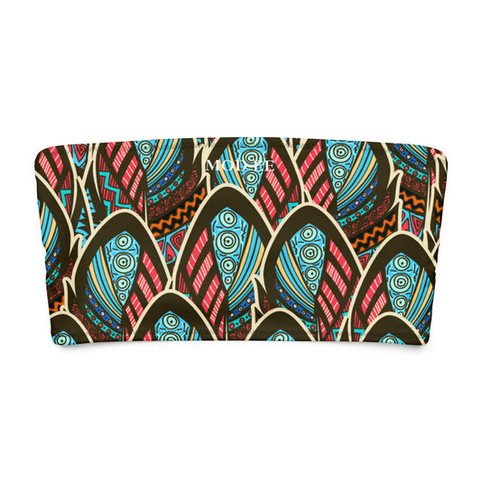 Ce bandeau doux, extensible et entièrement doublé offre un confort optimal et une protection solaire UPF 50+. À porter comme haut de maillot de bain ou top d’été stylé, il s’adapte à toutes vos envies : plage, ville ou soirée.