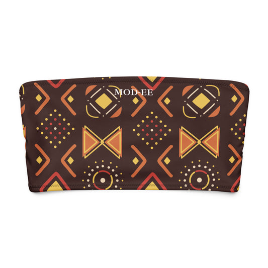Ce bandeau doux, extensible et entièrement doublé offre un confort optimal et une protection solaire UPF 50+. À porter comme haut de maillot de bain ou top d’été stylé, il s’adapte à toutes vos envies : plage, ville ou soirée.