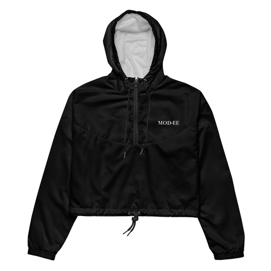 Ce coupe-vent noir court allie légèreté et protection grâce à sa doublure en maille respirante et son tissu imperméable.